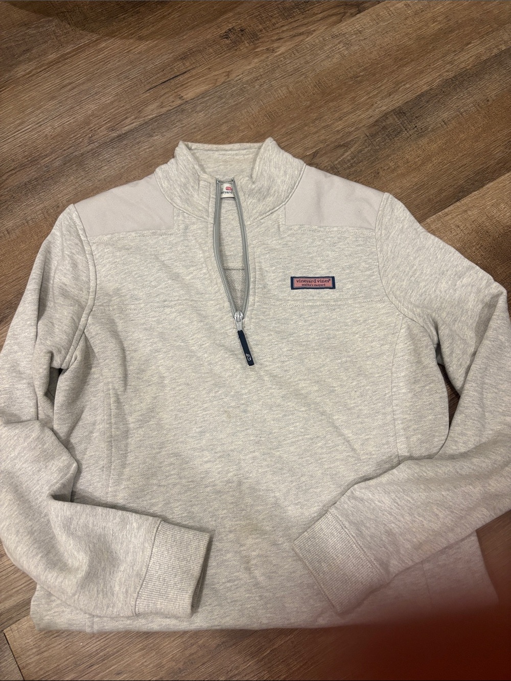 Vineyard Vines Women’s Light Gray Quarter-Zip Sweatshirt
